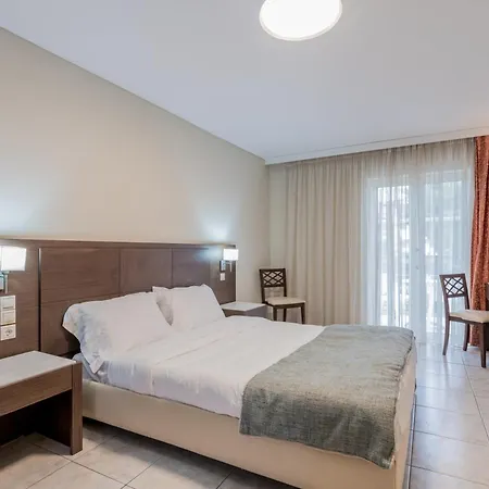Ξενοδοχείο Katerina Palace 4*
