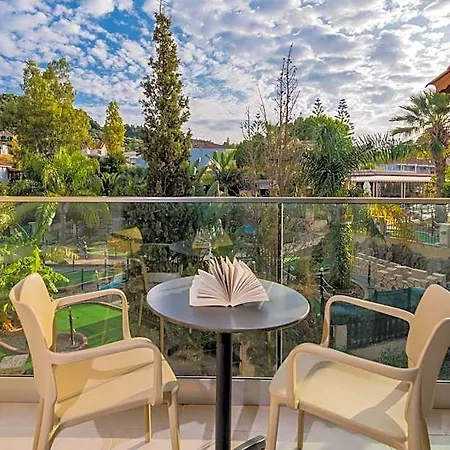 Katerina Palace Hotel 4*