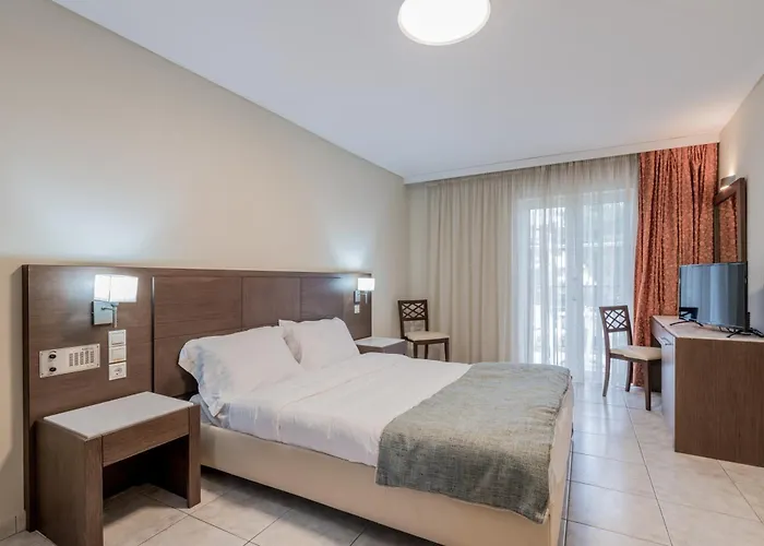 Ξενοδοχείο Katerina Palace 4*