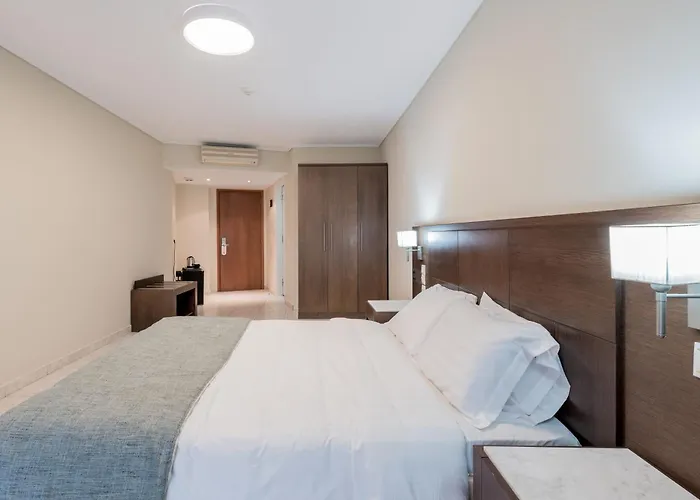 Ξενοδοχείο Katerina Palace 4*