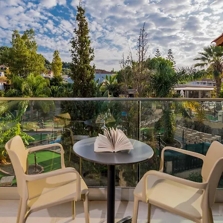 Katerina Palace Argassi